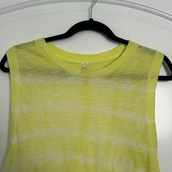 Free People Movement Tie Dye Yellow Love Tank Top size large - Picture 3 of 10